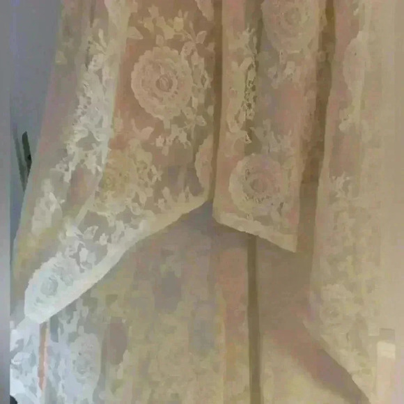 Codigo Women's Sz S‎ Asymmetrical High/Low Cream Women's Lace Dress with Lining - Picture 3 of 14